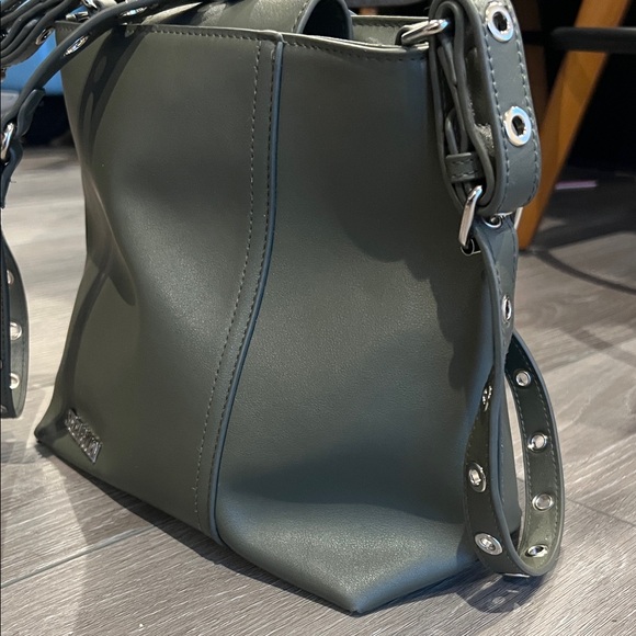 Steve Madden Sage Green Faux Leather Shoulder Bag Crossbody - Picture 9 of 9